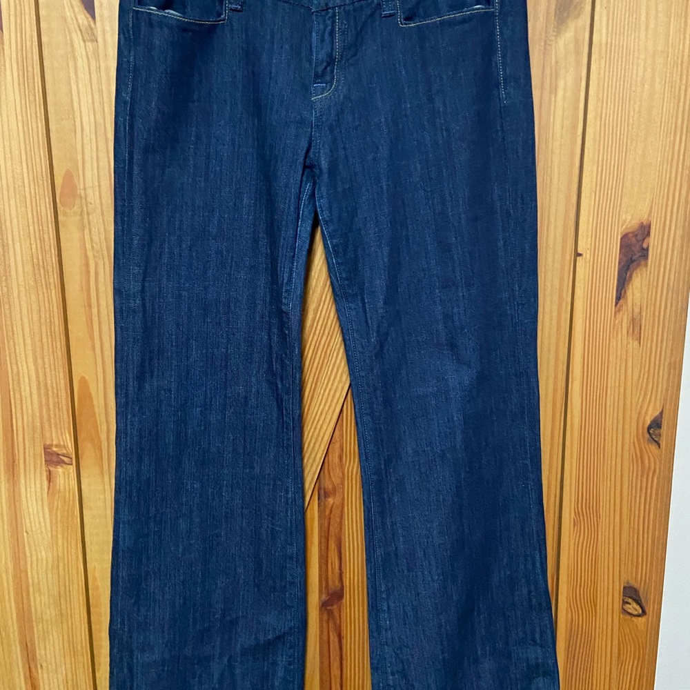 Miss Me Indigo Denim with Patterned Trim size 31. Inside beautiful detail
